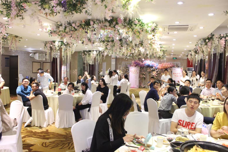 金秋華章 智贏未來(lái)——2019百度營(yíng)銷(xiāo)教育行業(yè)客戶(hù)中秋聯(lián)誼會(huì)圓滿(mǎn)落幕！